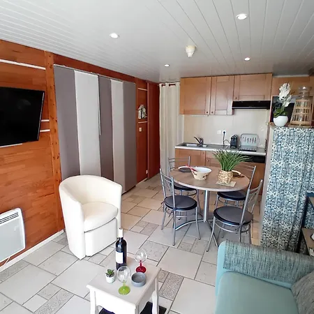 Saint Palais Sur - Vue Pour Cet Esprit Interieur De Bateau *